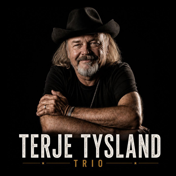 Billettsalg på nett av kultar.no til Terje Tysland på Strømsøegården. Det skjer i Levanger